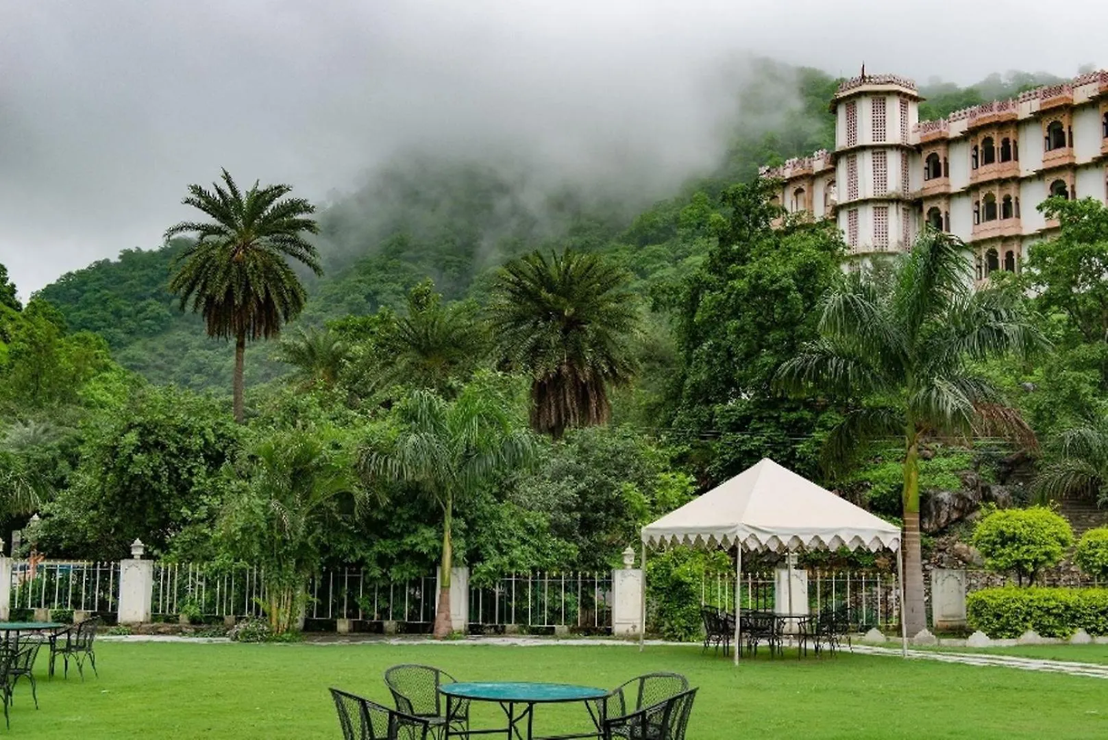 Aaram Baagh - A Luxury Nature Resort Udaipur