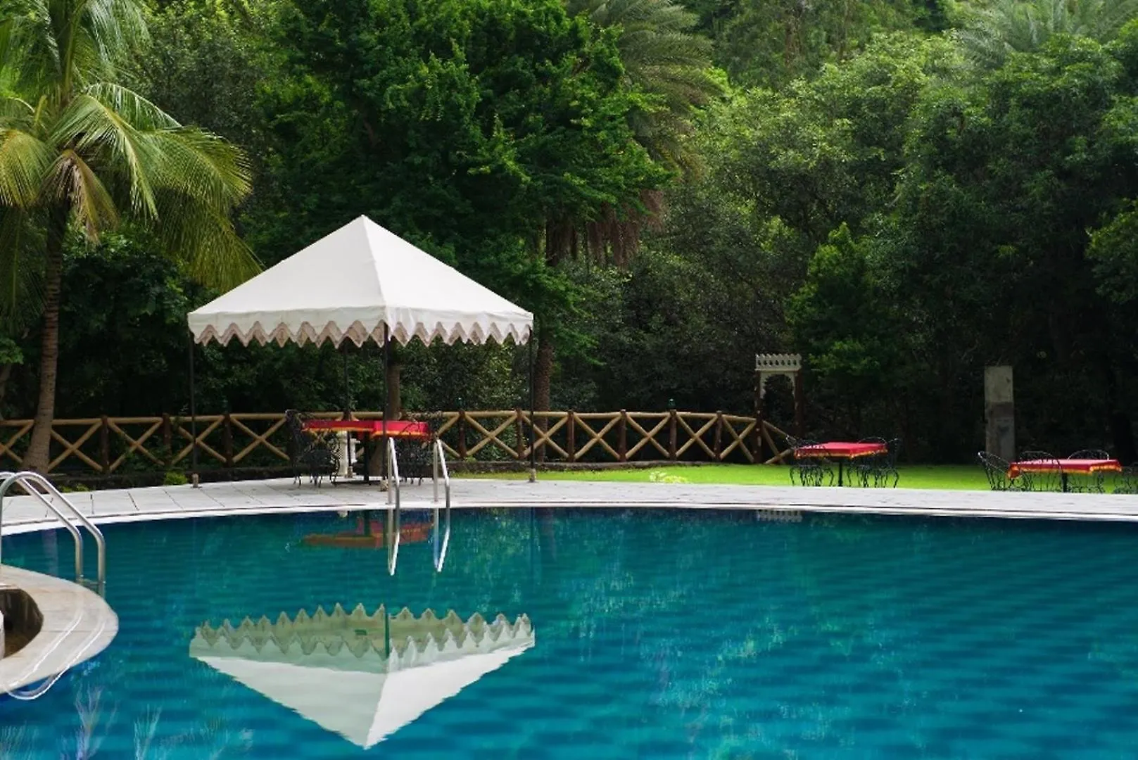 Aaram Baagh - A Luxury Nature Resort Udaipur 4*,